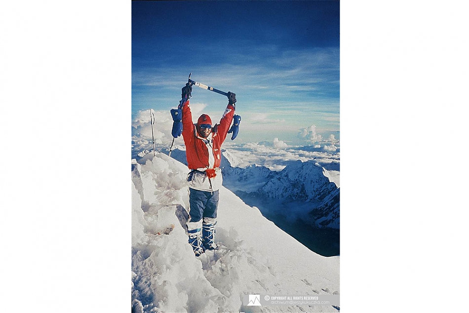 Ostatnia w koronie. Z archiwum Jerzego Kukuczki + DVD